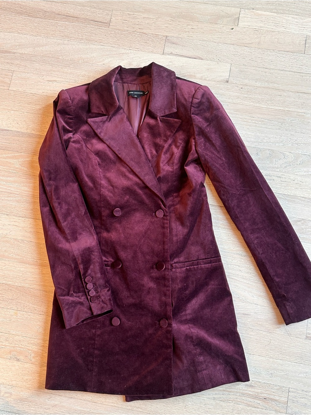 Good American Double-Breasted Velvet Blazer in Deep Wine